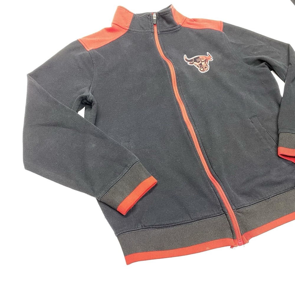 NBA Chicago Bulls Basketball Black Red Full Zip Jacket Size Medium - Picture 3 of 13